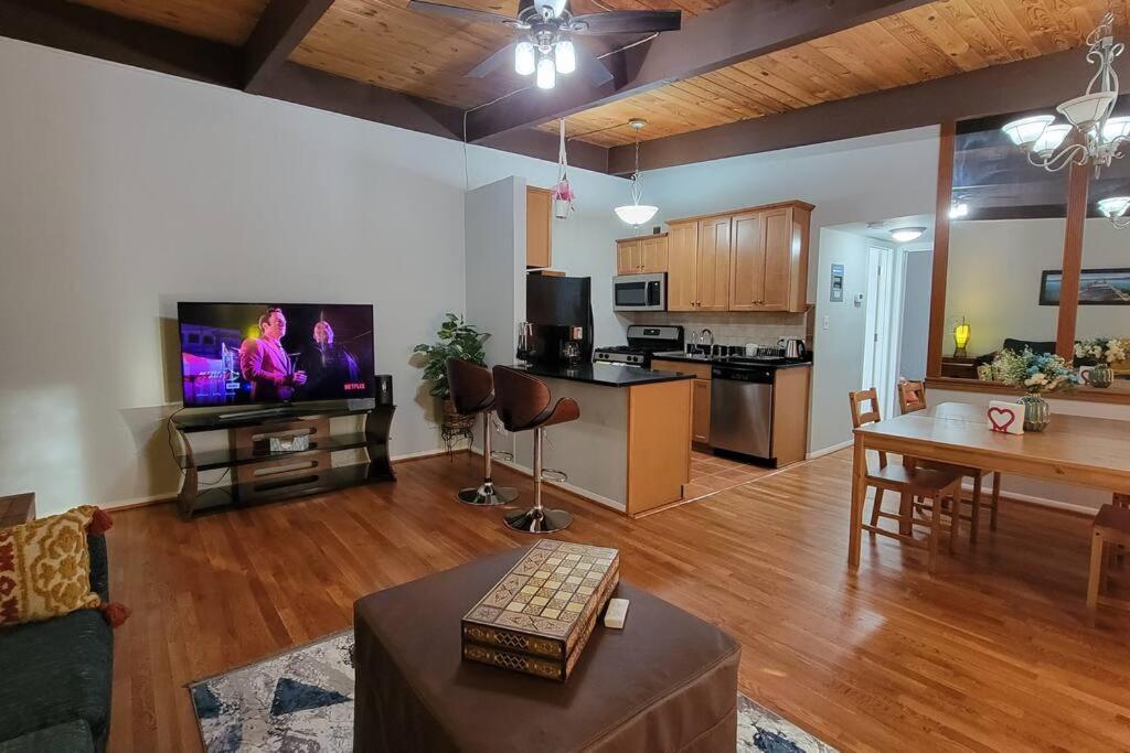 Entire One Bedroom Apartment أناندال المظهر الخارجي الصورة