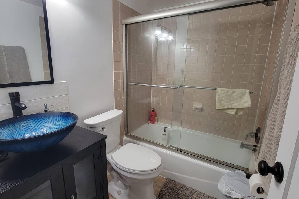 Entire One Bedroom Apartment أناندال المظهر الخارجي الصورة
